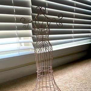 Girls Jewelry Stand